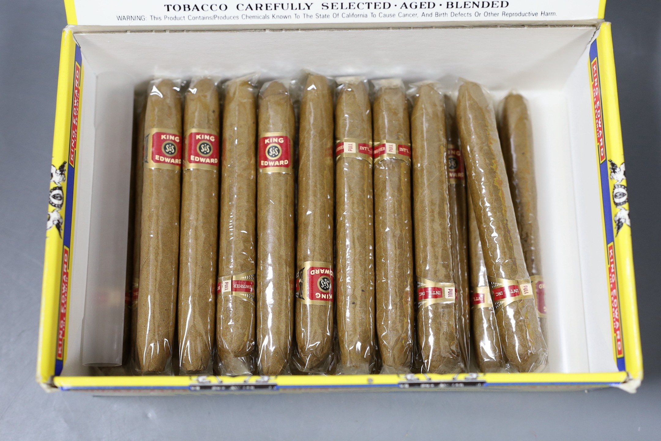 A group of 50 King Edward the Seventh Imperial Mild Tobaccos cigars